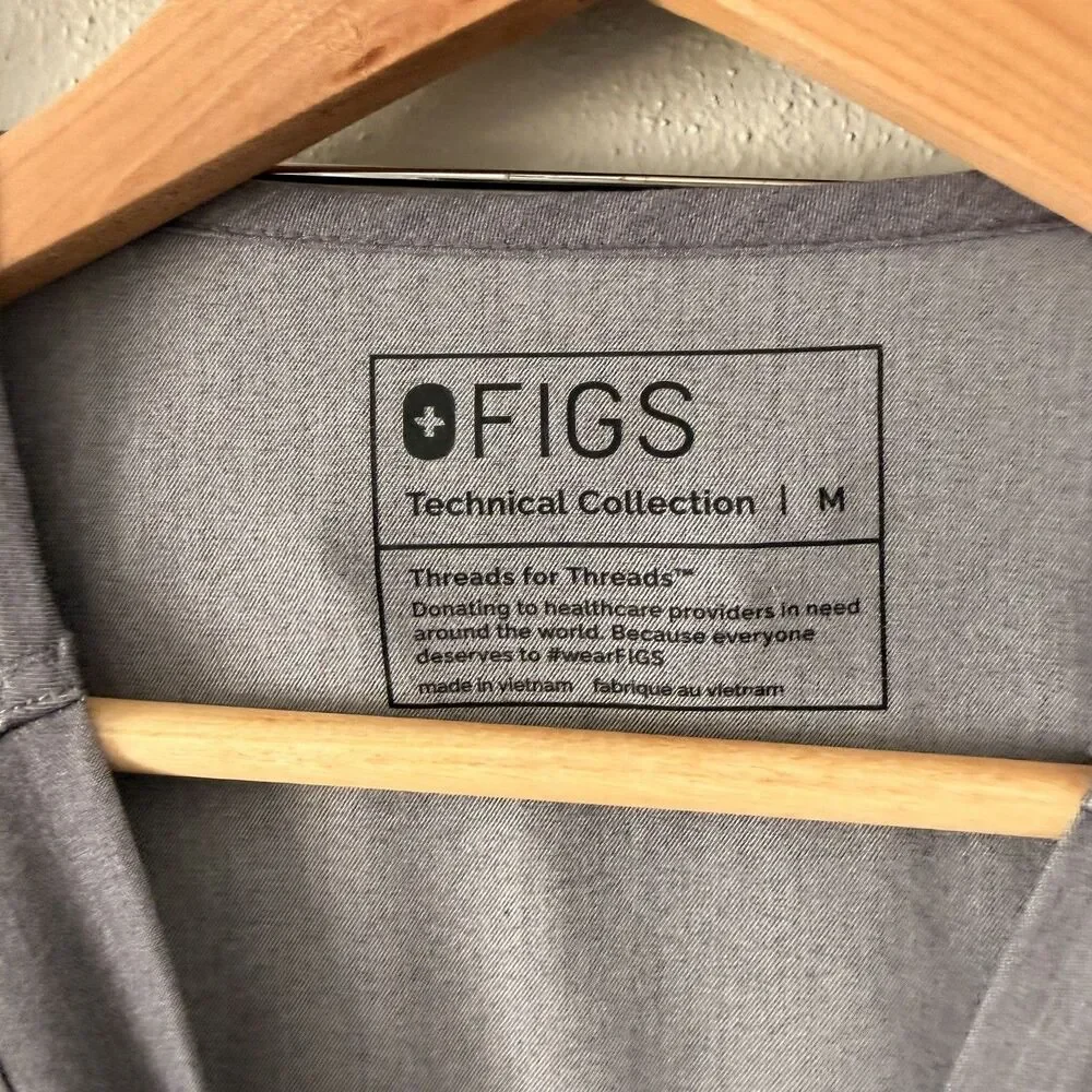 Figs Medical Scrubs Set Technical top and Pisco straight leg pant graphite